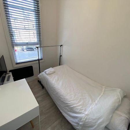 Small Single Room Walking Distance To Hove Station Exterior photo